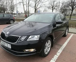 Skoda Octavia 2020 mit Antriebssystem Frontantrieb, verfügbar in Minsk.
