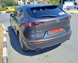 Diesel 1,6L Motor von Mazda CX-30 2022 zur Miete in Limassol.