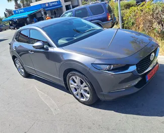 Vermietung Mazda CX-30. Wirtschaft, Komfort, Crossover Fahrzeug zur Miete auf Zypern ✓ Kaution Einzahlung von 375 EUR ✓ Versicherungsoptionen KFZ-HV, TKV.