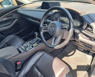 Mazda CX-30 2022 zur Miete verfügbar in Limassol, mit Kilometerbegrenzung unbegrenzte.