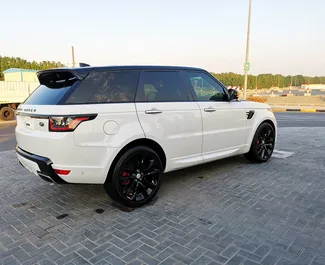 Mietwagen Land Rover Range Rover Sport 2021 in VAE, mit Benzin-Kraftstoff und 400 PS ➤ Ab 600 AED pro Tag.