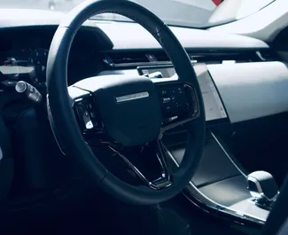 Benzin 2,0L Motor von Land Rover Range Rover Velar 2025 zur Miete in Dubai.