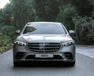 Autovermietung Mercedes-Benz S500 Nr.13612 Automatisch in Dubai, ausgestattet mit einem 3,0L Motor ➤ Von Mohammad in VAE.