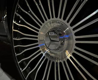 Vermietung Mercedes-Benz Viano. Komfort, Premium, Minivan Fahrzeug zur Miete in VAE ✓ Kaution Einzahlung von 2500 AED ✓ Versicherungsoptionen KFZ-HV.