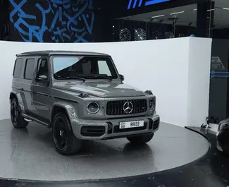 Vermietung Mercedes-Benz G63. Premium, Luxus, SUV Fahrzeug zur Miete in VAE ✓ Kaution Einzahlung von 2500 AED ✓ Versicherungsoptionen KFZ-HV.
