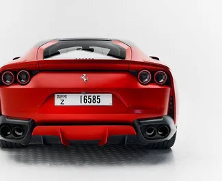 Benzin 45,0L Motor von Ferrari 812 Superfast 2019 zur Miete in Dubai.