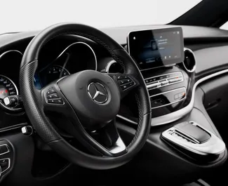 Mietwagen Mercedes-Benz V250 2023 in VAE, mit Benzin-Kraftstoff und 211 PS ➤ Ab 800 AED pro Tag.