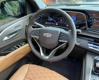 Autovermietung Cadillac Escalade Nr.13584 Automatisch in Dubai, ausgestattet mit einem 45,0L Motor ➤ Von Mohammad in VAE.