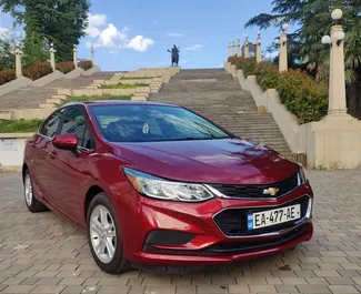 Frontansicht eines Mietwagens Chevrolet Cruze in Kutaisi, Georgien ✓ Auto Nr.13929. ✓ Automatisch TM ✓ 0 Bewertungen.