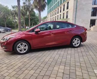 Mietwagen Chevrolet Cruze 2018 in Georgien, mit Benzin-Kraftstoff und 153 PS ➤ Ab 85 GEL pro Tag.