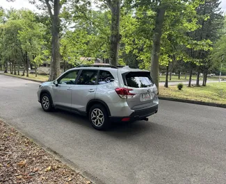 Vermietung Subaru Forester. Komfort, SUV, Crossover Fahrzeug zur Miete in Georgien ✓ Kaution Keine Kaution ✓ Versicherungsoptionen KFZ-HV, TKV, Insassen, Diebstahlschutz.