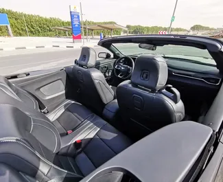 Autovermietung Ford Mustang Cabrio Nr.13588 Automatisch in Dubai, ausgestattet mit einem 5,0L Motor ➤ Von Mohammad in VAE.