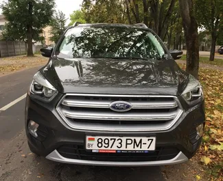 Innenraum von Ford Kuga zur Miete in Weißrussland. Ein großartiges 5-Sitzer Fahrzeug mit Automatisch Getriebe.