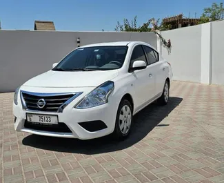 Mietwagen Nissan Sunny 2024 in VAE, mit Benzin-Kraftstoff und 110 PS ➤ Ab 47 AED pro Tag.