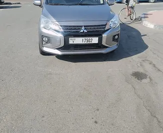 Mietwagen Mitsubishi Attrage 2023 in VAE, mit Benzin-Kraftstoff und 76 PS ➤ Ab 73 AED pro Tag.