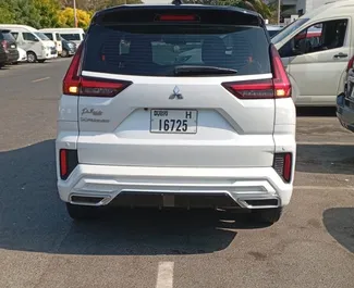 Mietwagen Mitsubishi Xpander 2024 in VAE, mit Benzin-Kraftstoff und 105 PS ➤ Ab 77 AED pro Tag.