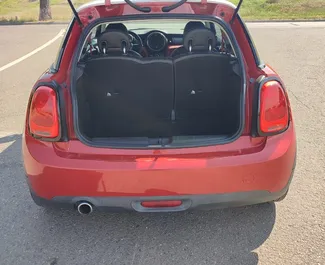 Vermietung Mini Cooper S. Komfort, Premium, Cabrio Fahrzeug zur Miete in Georgien ✓ Kaution Keine Kaution ✓ Versicherungsoptionen KFZ-HV, VKV Plus, VKV Komplett, Insassen, Diebstahlschutz, Keine Kaution.