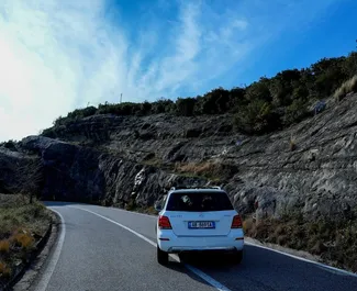 Autovermietung Mercedes-Benz GLK Nr.13939 Automatisch in Tirana, ausgestattet mit einem 2,2L Motor ➤ Von Armand in Albanien.