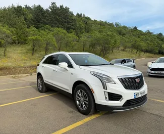 Vermietung Cadillac XT4. Komfort, Premium Fahrzeug zur Miete in Georgien ✓ Kaution Keine Kaution ✓ Versicherungsoptionen KFZ-HV, VKV Plus, Insassen, Keine Kaution.