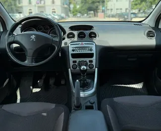 Diesel 1,6L Motor von Peugeot 308 2015 zur Miete in Budva.