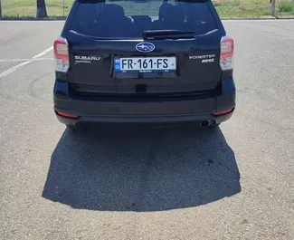 Benzin 2,5L Motor von Subaru Forester 2018 zur Miete in Tiflis.