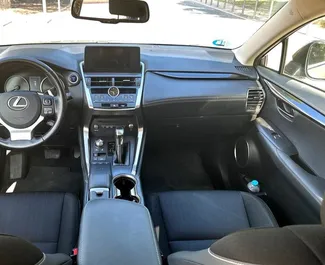 Vermietung Lexus NX. Komfort, Premium, Crossover Fahrzeug zur Miete in Spanien ✓ Kaution Einzahlung von 1000 EUR ✓ Versicherungsoptionen KFZ-HV.