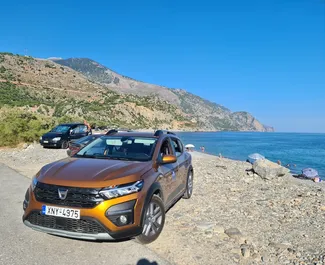 Mietwagen Dacia Sandero 2022 in Griechenland, mit Benzin-Kraftstoff und 91 PS ➤ Ab 37 EUR pro Tag.