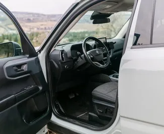 Vermietung Ford Bronco. Komfort, SUV Fahrzeug zur Miete in Georgien ✓ Kaution Einzahlung von 410 GEL ✓ Versicherungsoptionen KFZ-HV, VKV Plus.