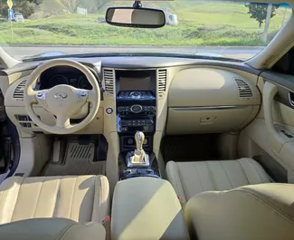 Vermietung Infiniti QX70. Premium, Luxus Fahrzeug zur Miete in Georgien ✓ Kaution Keine Kaution ✓ Versicherungsoptionen KFZ-HV, VKV Plus, VKV Komplett, Insassen, Diebstahlschutz, Keine Kaution.