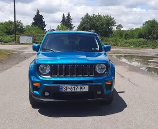 Frontansicht eines Mietwagens Jeep Renegade in Kutaisi, Georgien ✓ Auto Nr.14384. ✓ Automatisch TM ✓ 0 Bewertungen.