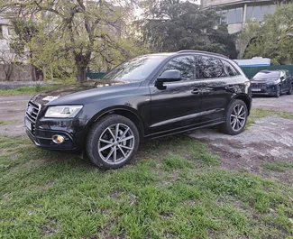 Vermietung Audi Q5. Komfort, Premium, Crossover Fahrzeug zur Miete in Georgien ✓ Kaution Einzahlung von 500 GEL ✓ Versicherungsoptionen KFZ-HV, TKV, VKV Plus, VKV Komplett, Insassen, Diebstahlschutz.