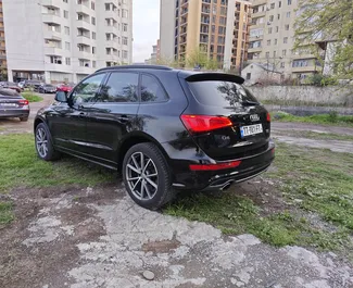 Audi Q5 2016 zur Miete verfügbar in Tiflis, mit Kilometerbegrenzung unbegrenzte.