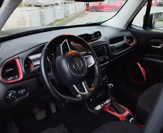 Mietwagen Jeep Renegade 2017 in Georgien, mit Benzin-Kraftstoff und 190 PS ➤ Ab 120 GEL pro Tag.
