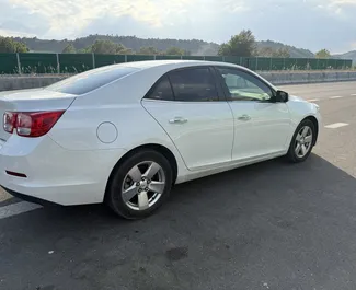 Diesel 2,0L Motor von Chevrolet Malibu 2015 zur Miete in Durres.