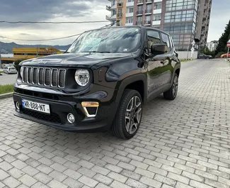 Vermietung Jeep Renegade. Wirtschaft, Komfort, Crossover Fahrzeug zur Miete in Georgien ✓ Kaution Keine Kaution ✓ Versicherungsoptionen KFZ-HV, VKV Komplett, Insassen, Diebstahlschutz.