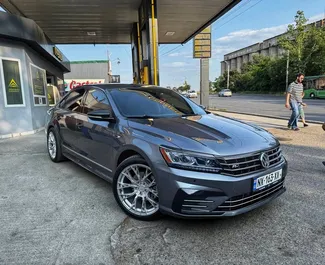 Mietwagen Volkswagen Passat 2018 in Georgien, mit Benzin-Kraftstoff und 180 PS ➤ Ab 100 GEL pro Tag.