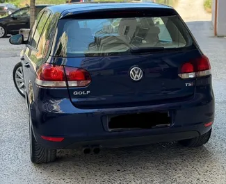 Mietwagen Volkswagen Golf 6 2009 in Albanien, mit Benzin-Kraftstoff und 122 PS ➤ Ab 30 EUR pro Tag.