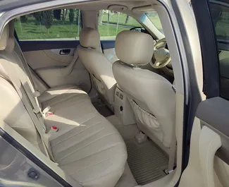 Infiniti QX70 2019 zur Miete verfügbar in Tiflis, mit Kilometerbegrenzung 250 km/Tag.