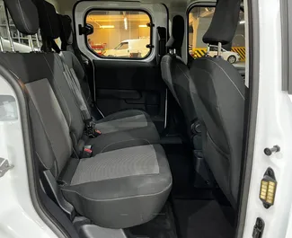 Mietwagen Ford Tourneo Courier 2025 in der Türkei, mit Diesel-Kraftstoff und 130 PS ➤ Ab 49 USD pro Tag.