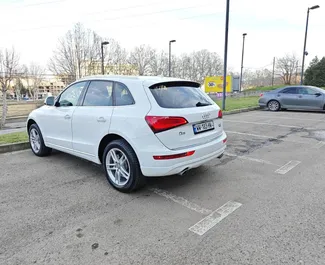 Mietwagen Audi Q5 2015 in Georgien, mit Benzin-Kraftstoff und 230 PS ➤ Ab 130 GEL pro Tag.