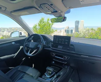 Mietwagen Audi Q5 2021 in Georgien, mit Benzin-Kraftstoff und 249 PS ➤ Ab 170 GEL pro Tag.