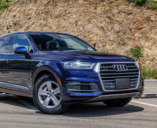 Frontansicht eines Mietwagens Audi Q7 in Tiflis, Georgien ✓ Auto Nr.14117. ✓ Automatisch TM ✓ 1 Bewertungen.