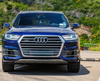 Vermietung Audi Q7. Premium, SUV, Crossover Fahrzeug zur Miete in Georgien ✓ Kaution Einzahlung von 600 GEL ✓ Versicherungsoptionen KFZ-HV, TKV, VKV Plus, VKV Komplett, Insassen, Diebstahlschutz.