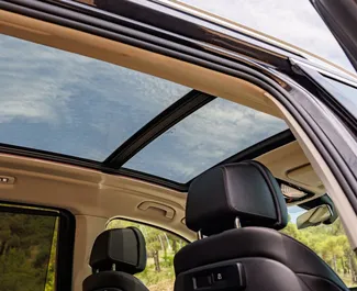 BMW X7 2019 mit Antriebssystem Allradantrieb, verfügbar in Tiflis.