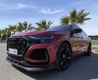 Frontansicht eines Mietwagens Audi RS Q8 in Alicante, Spanien ✓ Auto Nr.11746. ✓ Automatisch TM ✓ 0 Bewertungen.