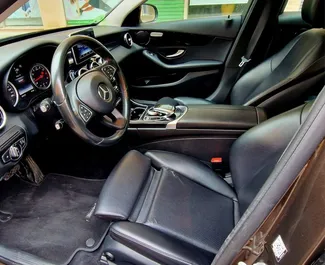 Autovermietung Mercedes-Benz C200 Nr.11716 Automatisch in Alicante, ausgestattet mit einem 2,0L Motor ➤ Von Jewhenija in Spanien.