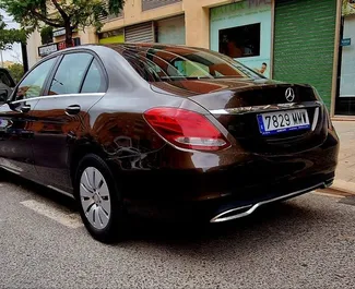 Mietwagen Mercedes-Benz C200 2017 in Spanien, mit Benzin-Kraftstoff und  PS ➤ Ab 55 EUR pro Tag.