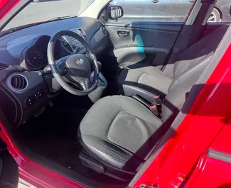 Benzin 1,2L Motor von Hyundai i10 2015 zur Miete in Burgas.