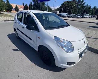 Frontansicht eines Mietwagens Suzuki Alto in Burgas, Bulgarien ✓ Auto Nr.14575. ✓ Schaltgetriebe TM ✓ 0 Bewertungen.