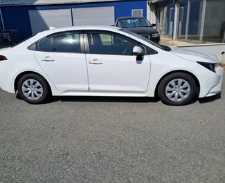 Toyota Corolla Sedan 2024 zur Miete verfügbar in Limassol, mit Kilometerbegrenzung unbegrenzte.